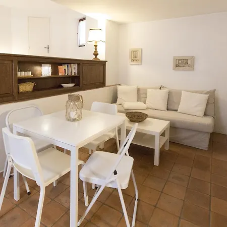 Maisonnette Medievale By Icasamia Appartement
