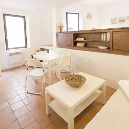 Maisonnette Medievale By Icasamia * Antibes